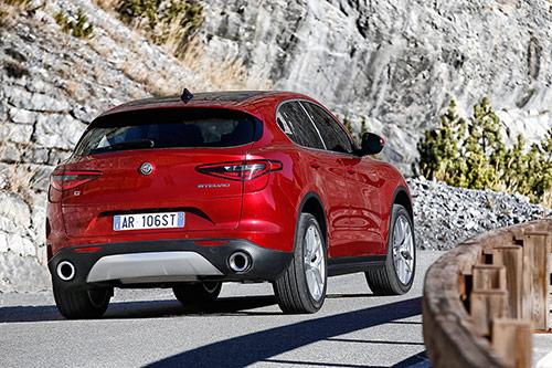 Alfa Romeo Stelvio Heckansicht