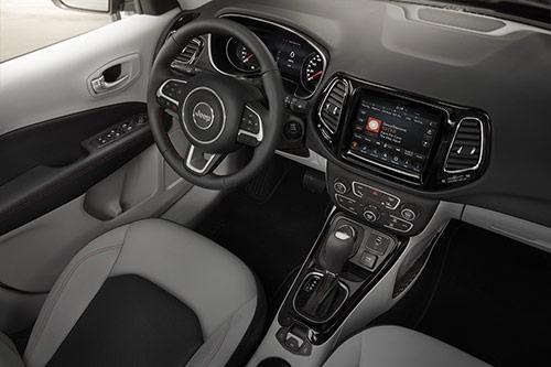 Jeep Compass 2017 - Interieur