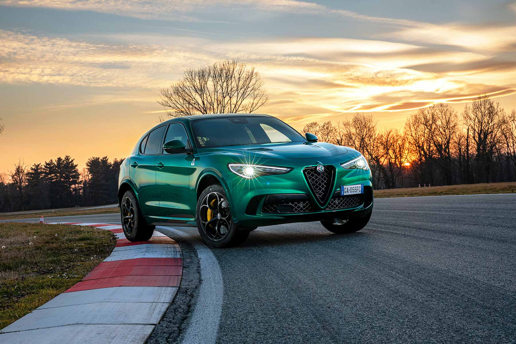 ELEDVB Auto-Mülleimer, für Alfa Romeo Sportiva Giulia Stelvio Mito